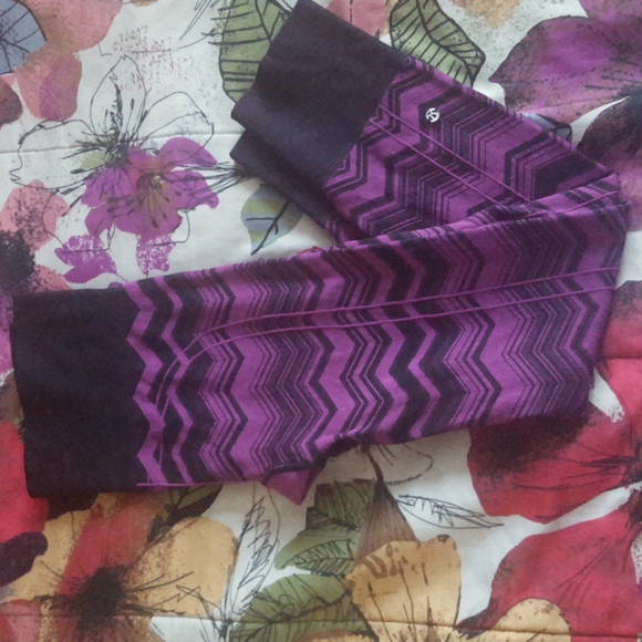 NWOT Lululemon Ebb To Street Pant - Picture 5 of 10